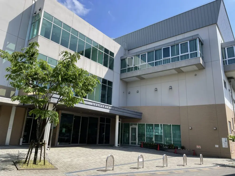 守山スポーツセンターの外観