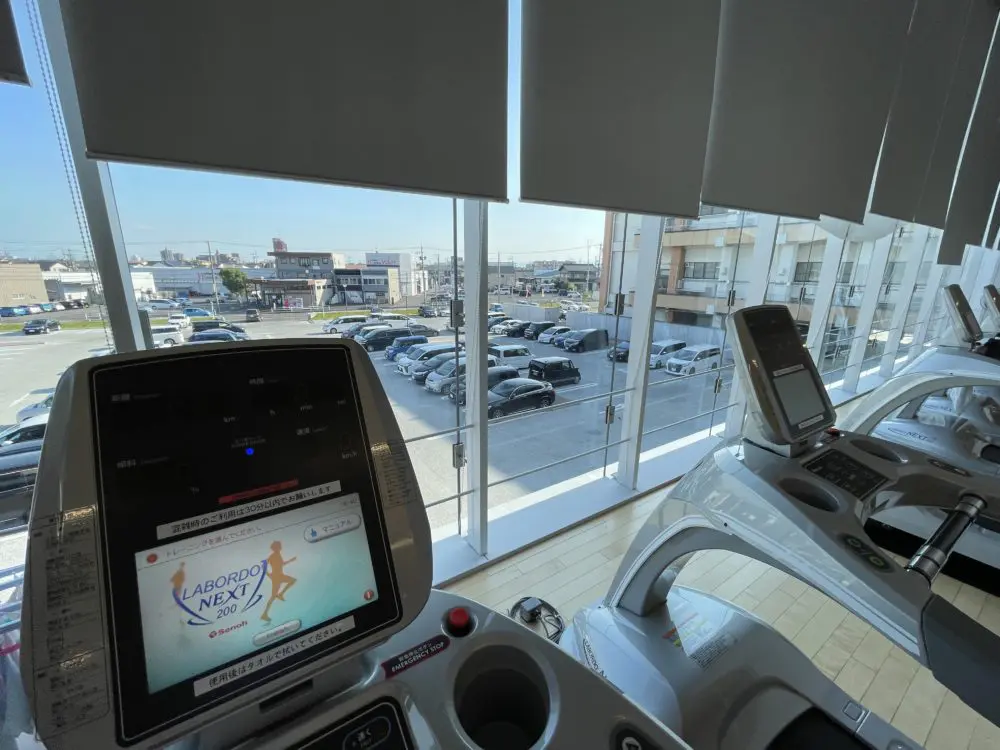 江南市営ジム「KTXアリーナ」のランニングマシン