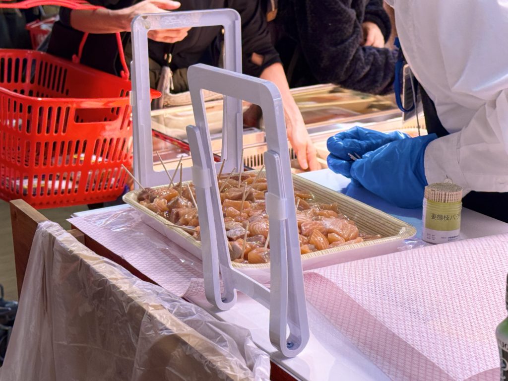 ロピア一宮店の試食販売