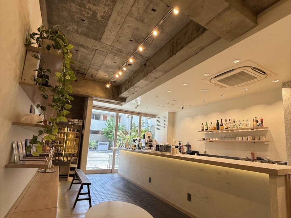 名古屋市中村区Gemiaの店内
